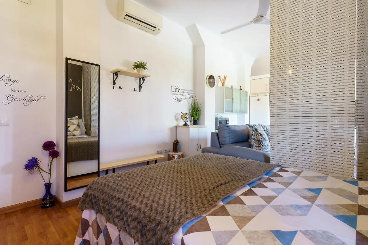Malagasuite Old Town Apartment 0*, Malaga