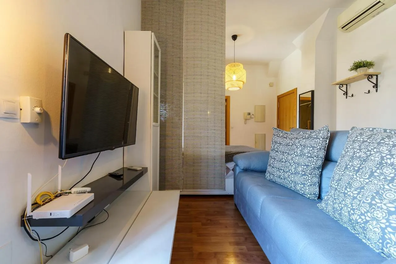 Malagasuite Old Town Apartment